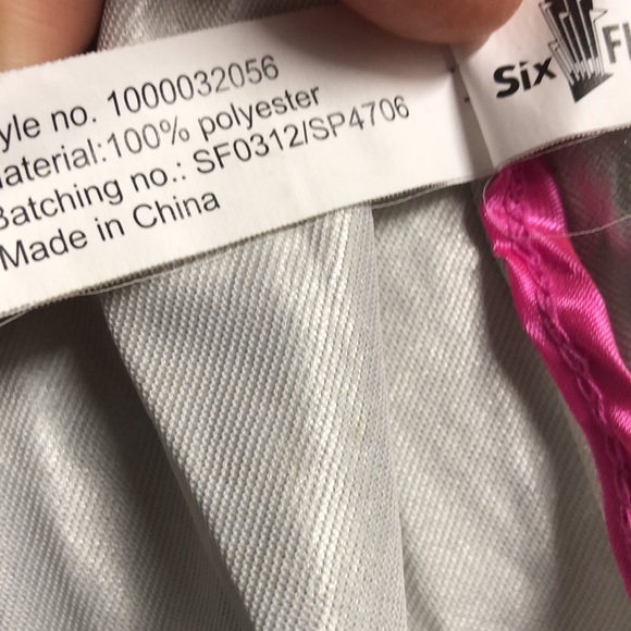 Silver pink trim Supergirl cape six flags Costume For Halloween or dress up - Picture 10 of 13